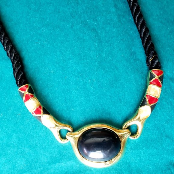 2/35$ 80s Monet Enamel and Black Cabochon Necklace With Twisted Cord - Picture 1 of 5